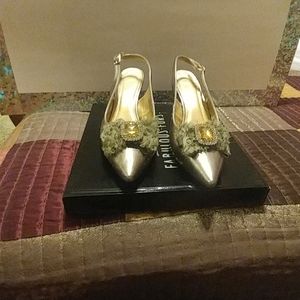 Andiamo 2 1/2 in. Taupe Slingback heels
